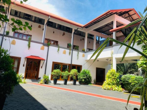 The Triangle Hotel